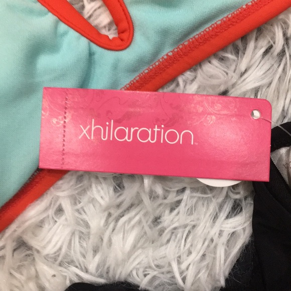 2 piece bikini - Picture 3 of 3